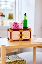 Glinda & Elphaba's Dormitory - Image 12