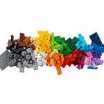 LEGO® Medium Creative Brick Box - Image 5